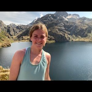 Meet your Posher, Hannah